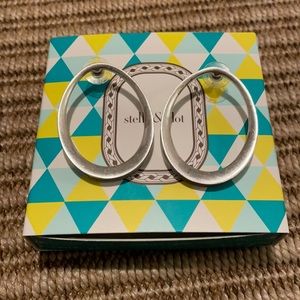 Stella & Dot Georgia Hoops